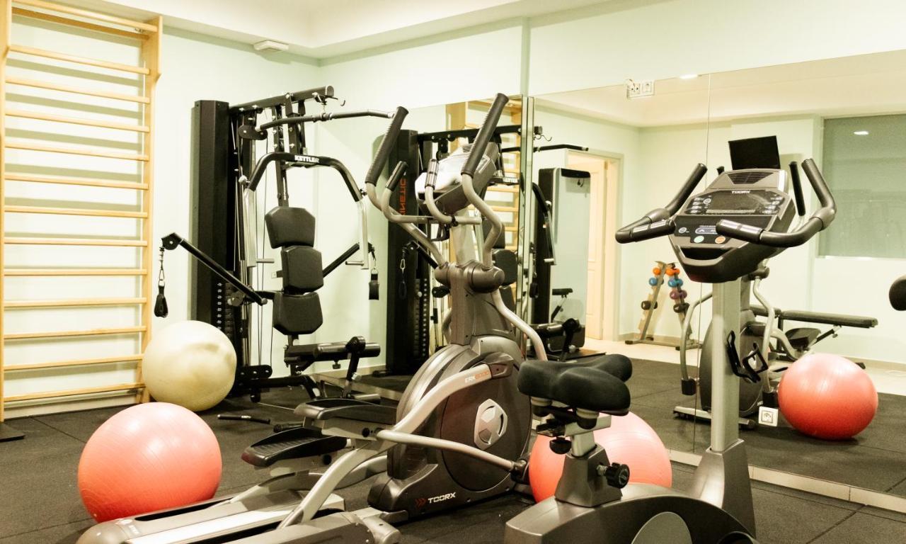 Astro Palace Hotel & Suites Fira  Ngoại thất bức ảnh