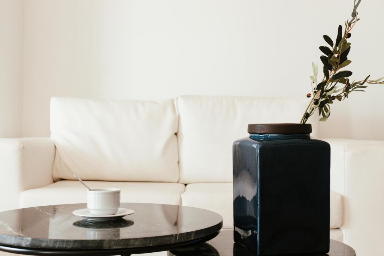 Astro Palace Hotel & Suites Fira  Ngoại thất bức ảnh