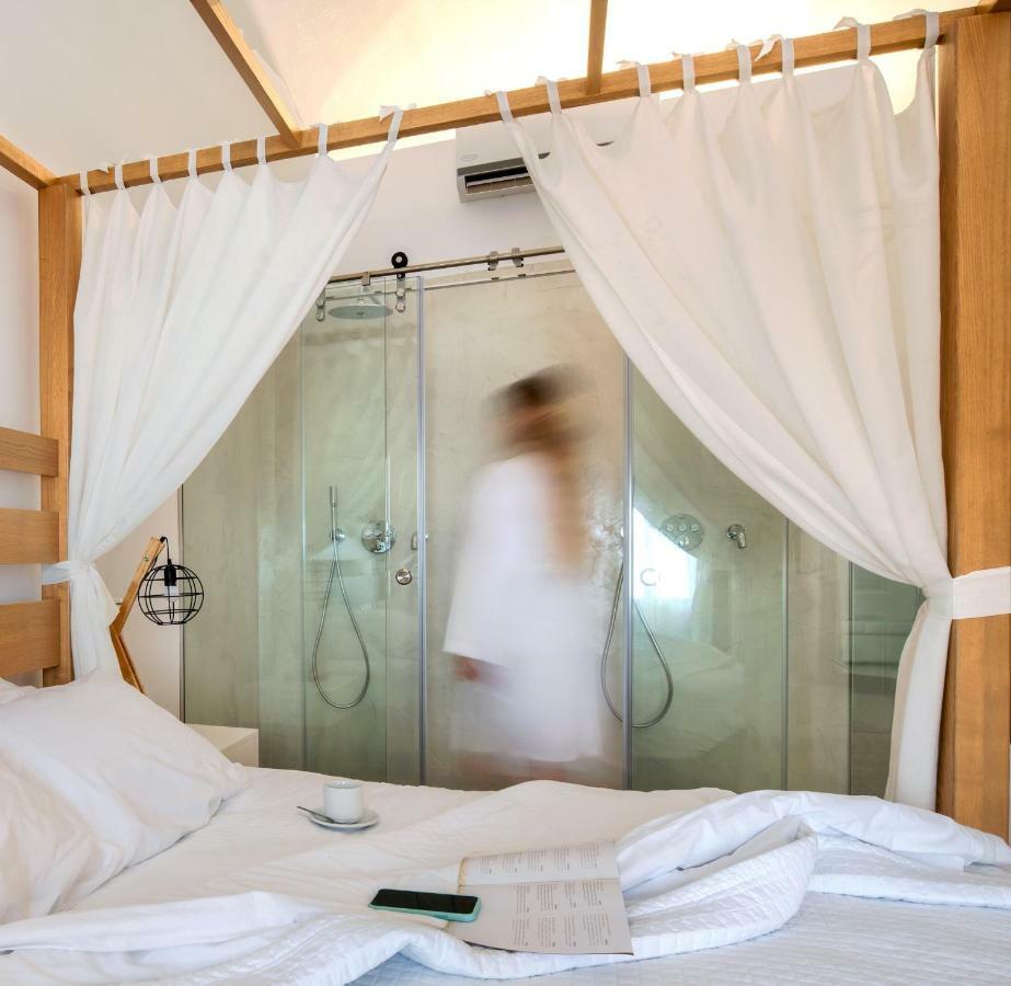 Astro Palace Hotel & Suites Fira  Ngoại thất bức ảnh